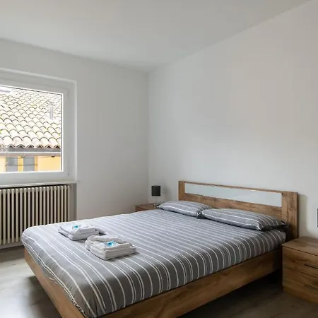 Rose 2 By Quokka 360 - Duplex On 2 Floors With Balcony * Lugano