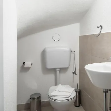 Rose 2 By Quokka 360 - Duplex On 2 Floors With Balcony Apartment